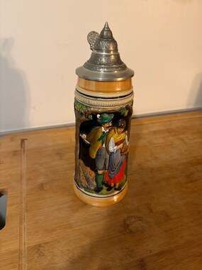 Vintage 1940s Albert Jacob Thewalt Lidded Beer Stein Mold #1202 Village Couple